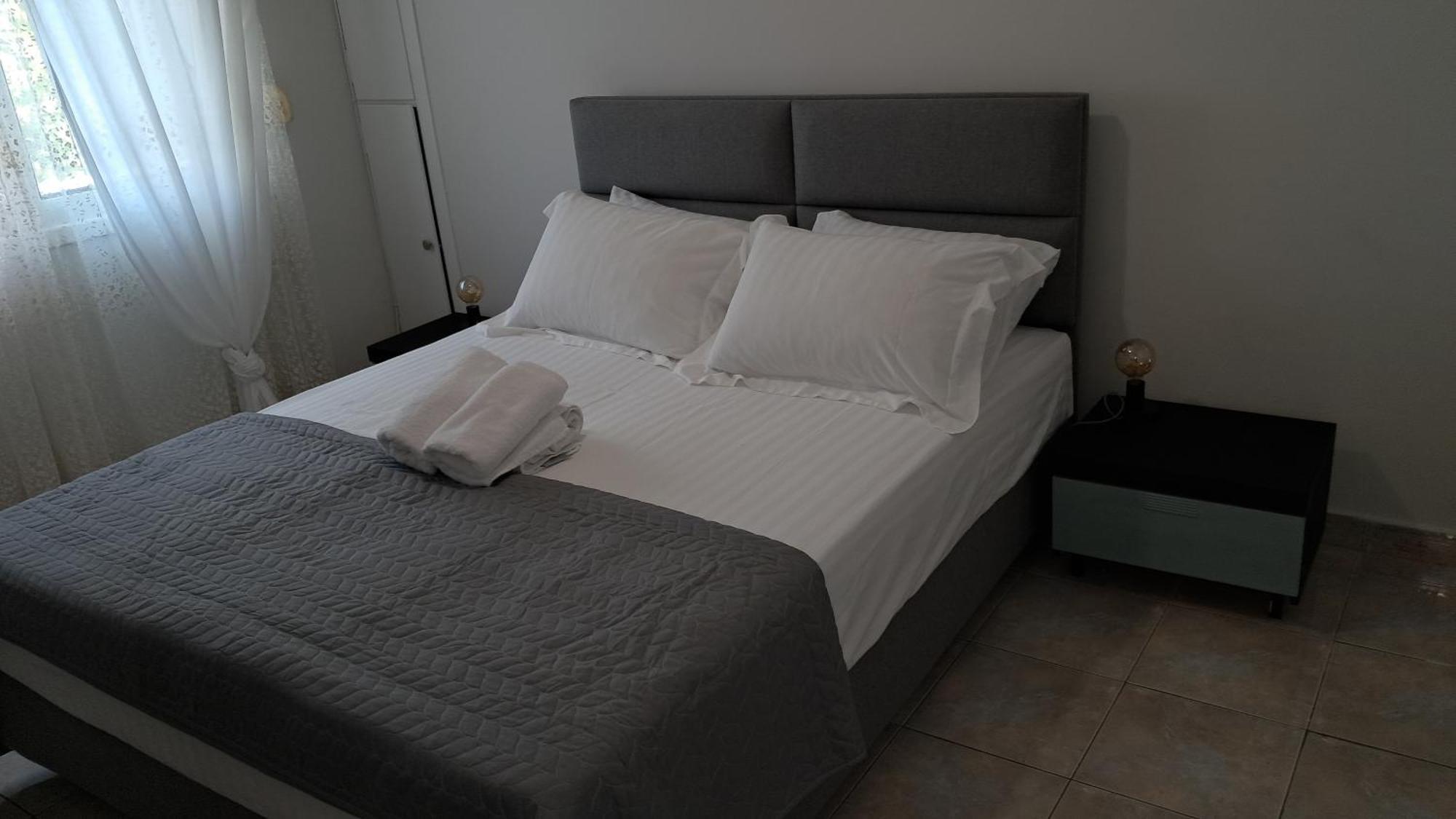 Pantheon Apartment เอเธนส์ ภายนอก รูปภาพ